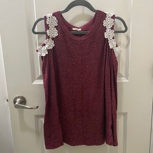 Maroon long sleeve cold shoulder shirt